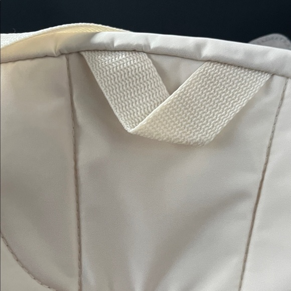 Adidas Originals Waist Bag NWT - Picture 4 of 5